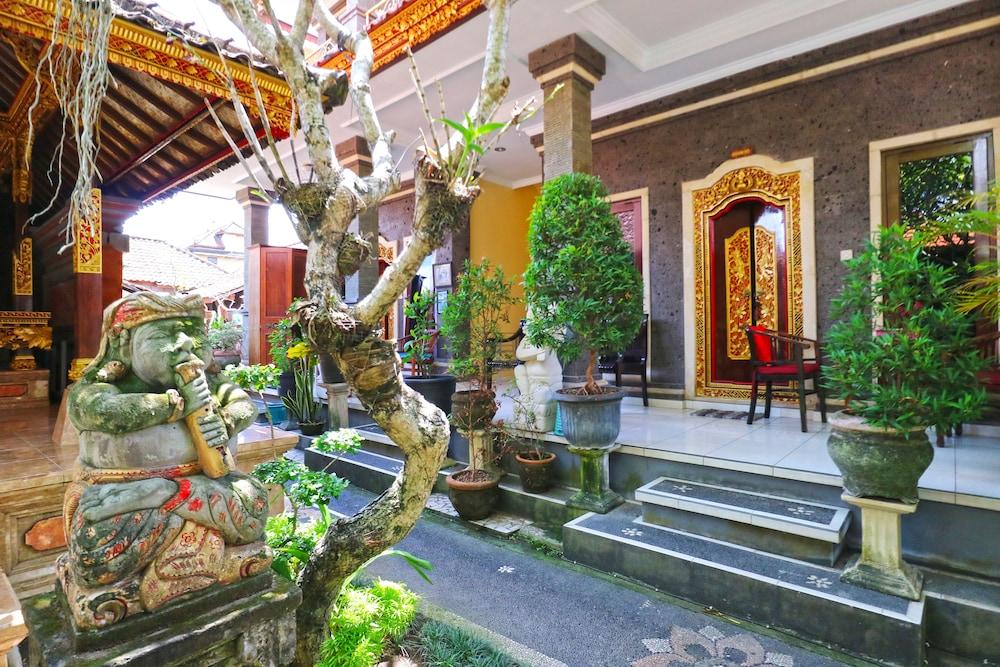 Jungut Inn Ubud Exteriör bild